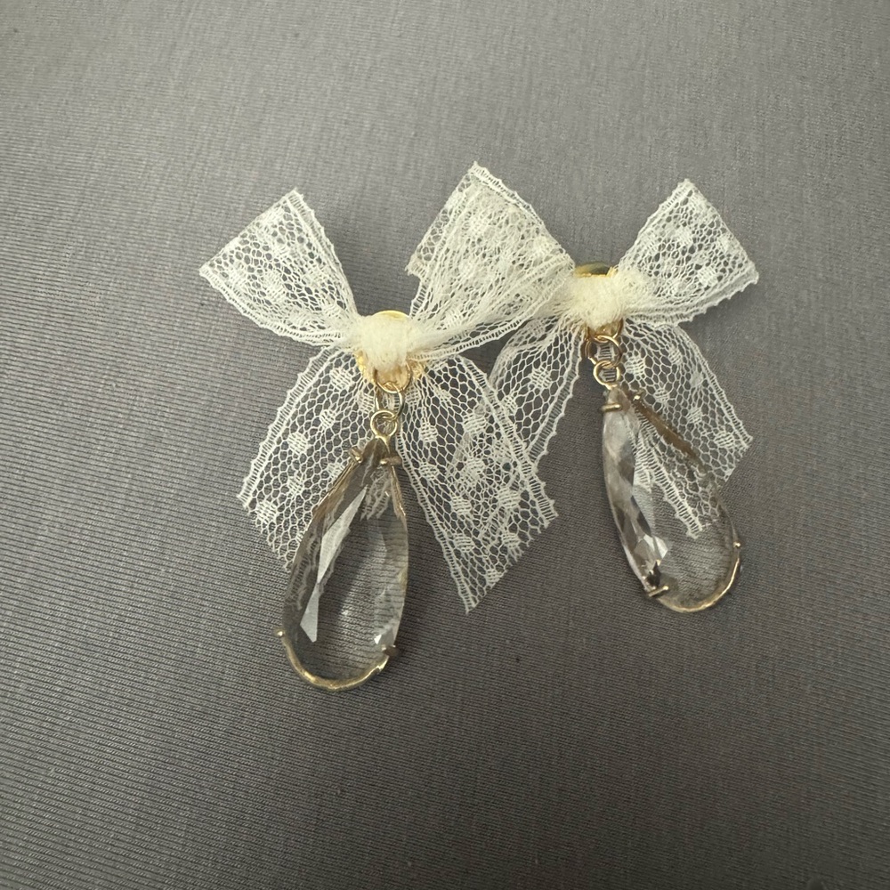 BHLDN Petite Moments Lace Bow Bridal White Earrings with Crystal Drops